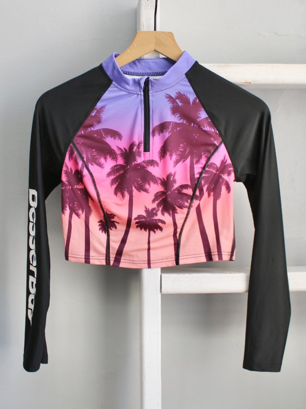 BesserBay Mock Neck 1/4 Zip UV Long Sleeve Crop Top Black Pink Palm Size Small
